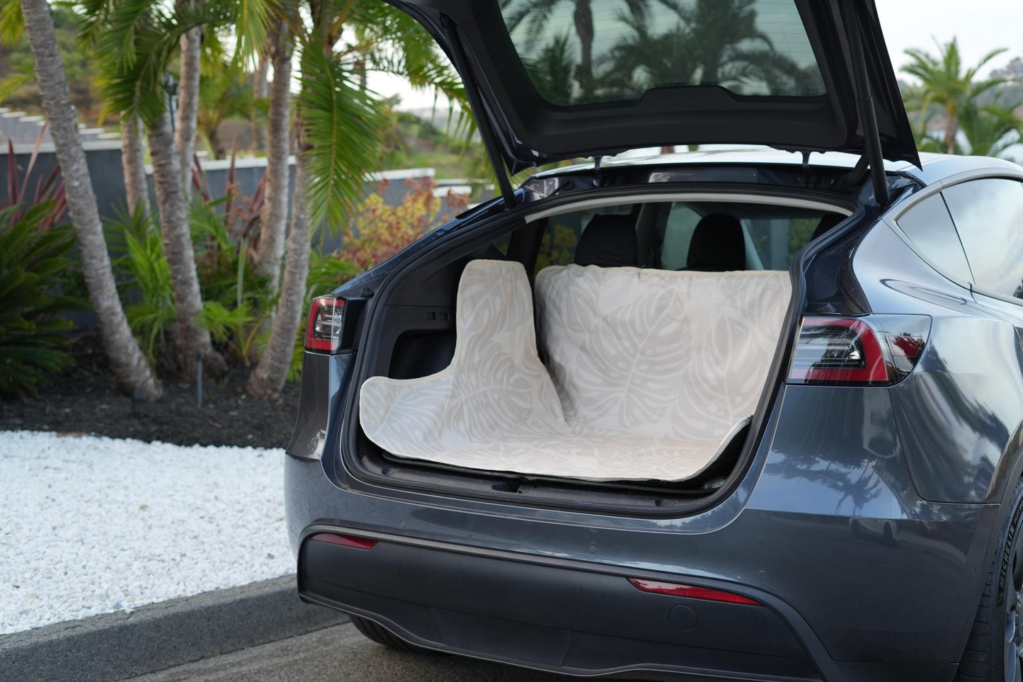 Waterproof Dog Car Seat Cover - Stylish Cream | Albus and Ivy